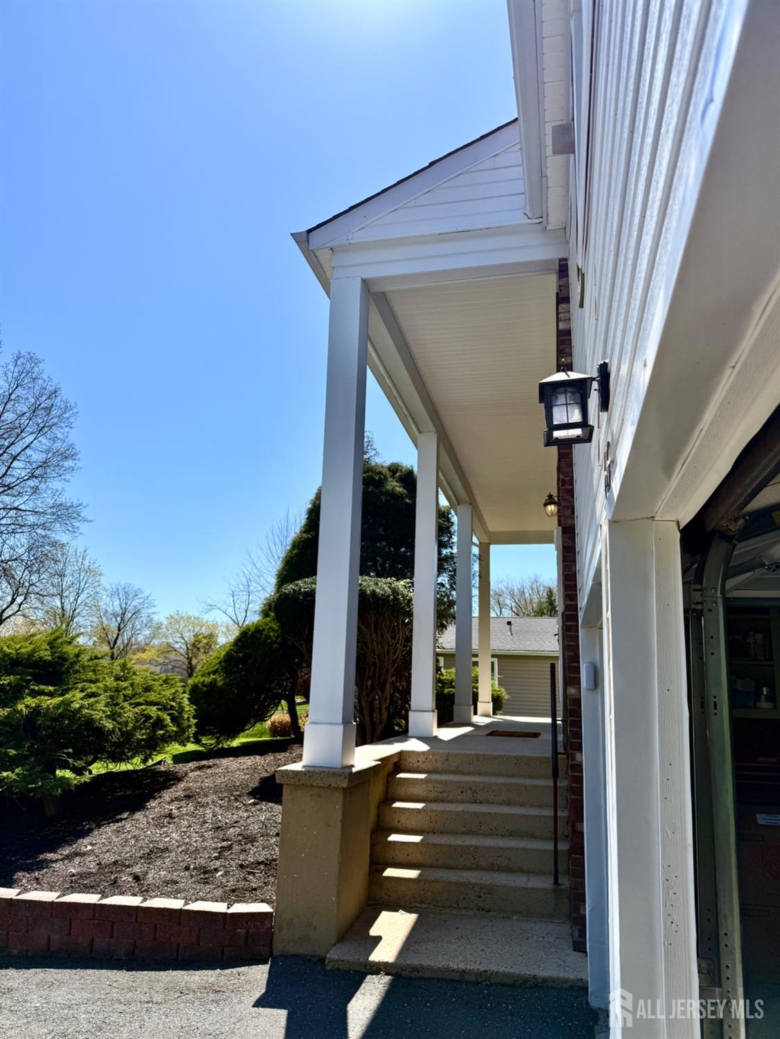 65 River Drive, Marlboro, New Jersey image 3