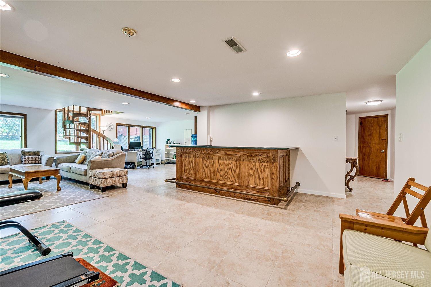 9 NW Fielding Place, Edison, New Jersey image 36