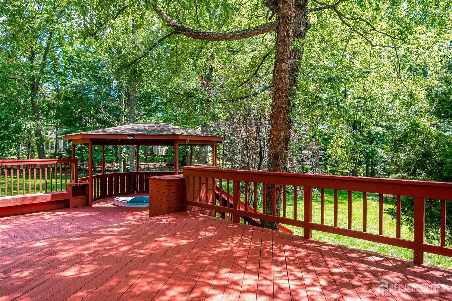 9 NW Fielding Place, Edison, New Jersey image 49