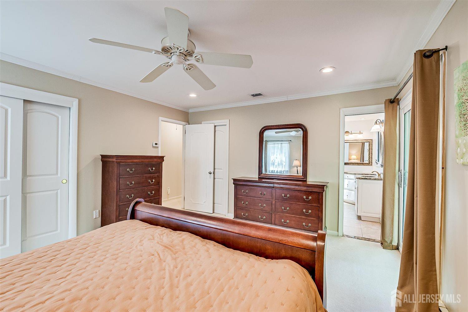 9 NW Fielding Place, Edison, New Jersey image 27
