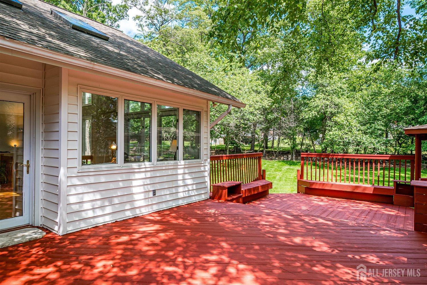 9 NW Fielding Place, Edison, New Jersey image 48