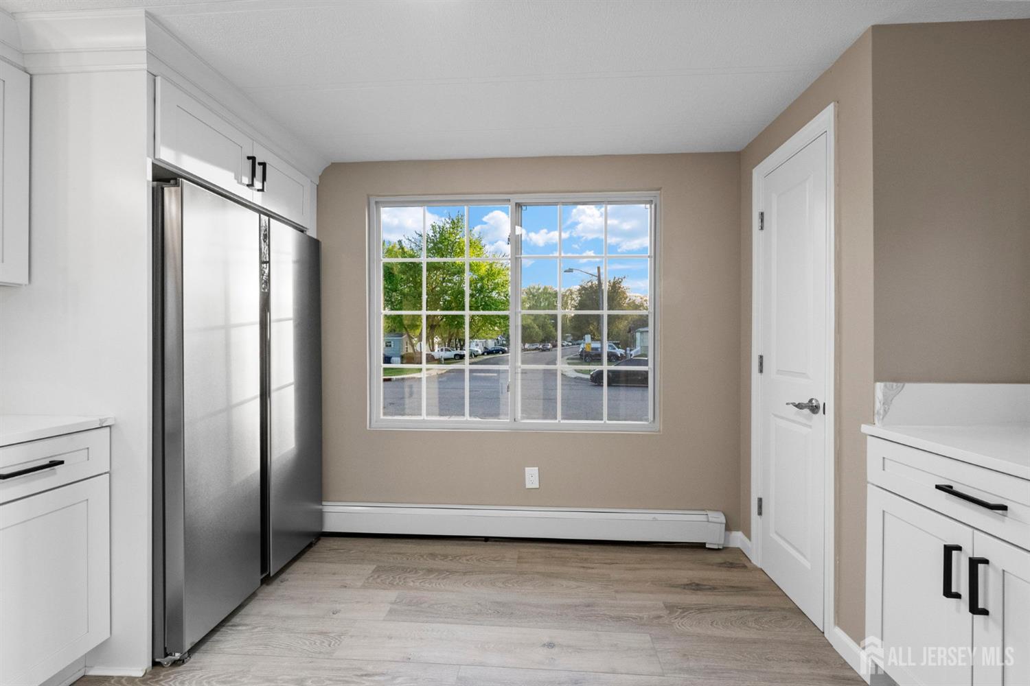 13 Deerbrook Boulevard, North Brunswick, New Jersey image 12