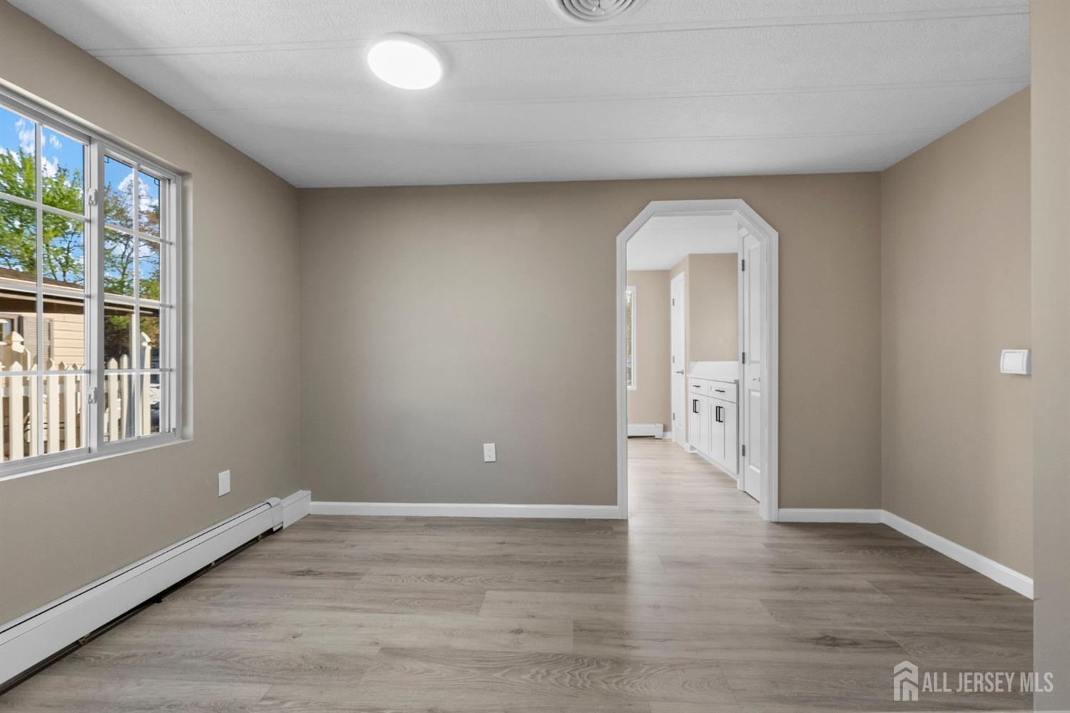 13 Deerbrook Boulevard, North Brunswick, New Jersey image 13