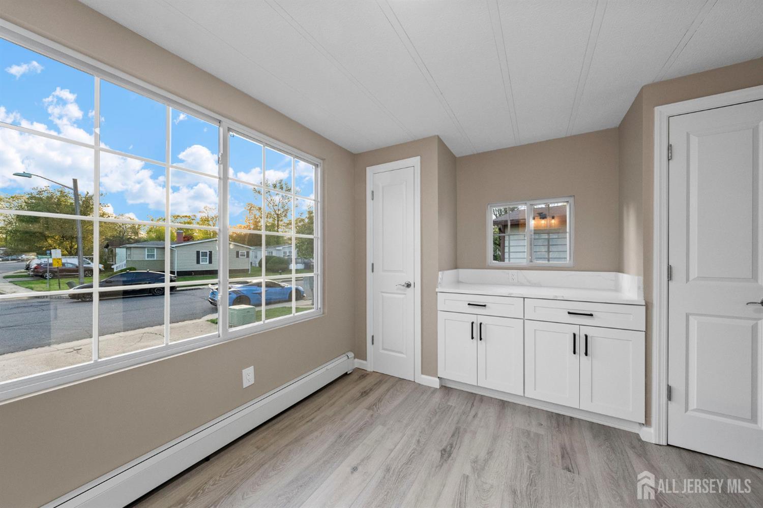 13 Deerbrook Boulevard, North Brunswick, New Jersey image 8