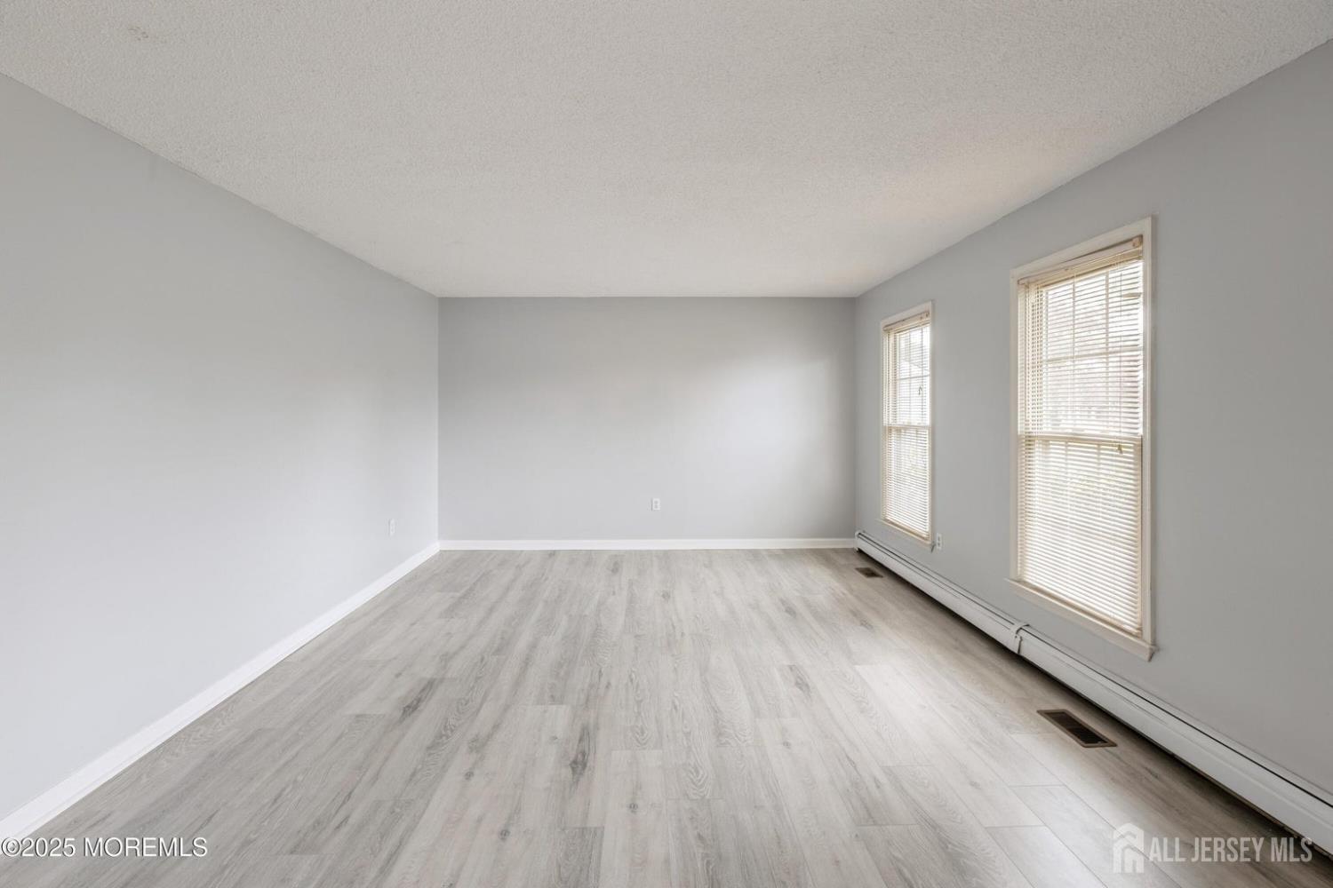 1001 Ship Avenue, Beachwood, New Jersey image 2