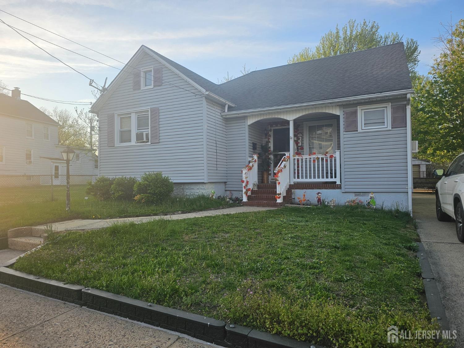 31 Burton Avenue, South River, New Jersey image 2