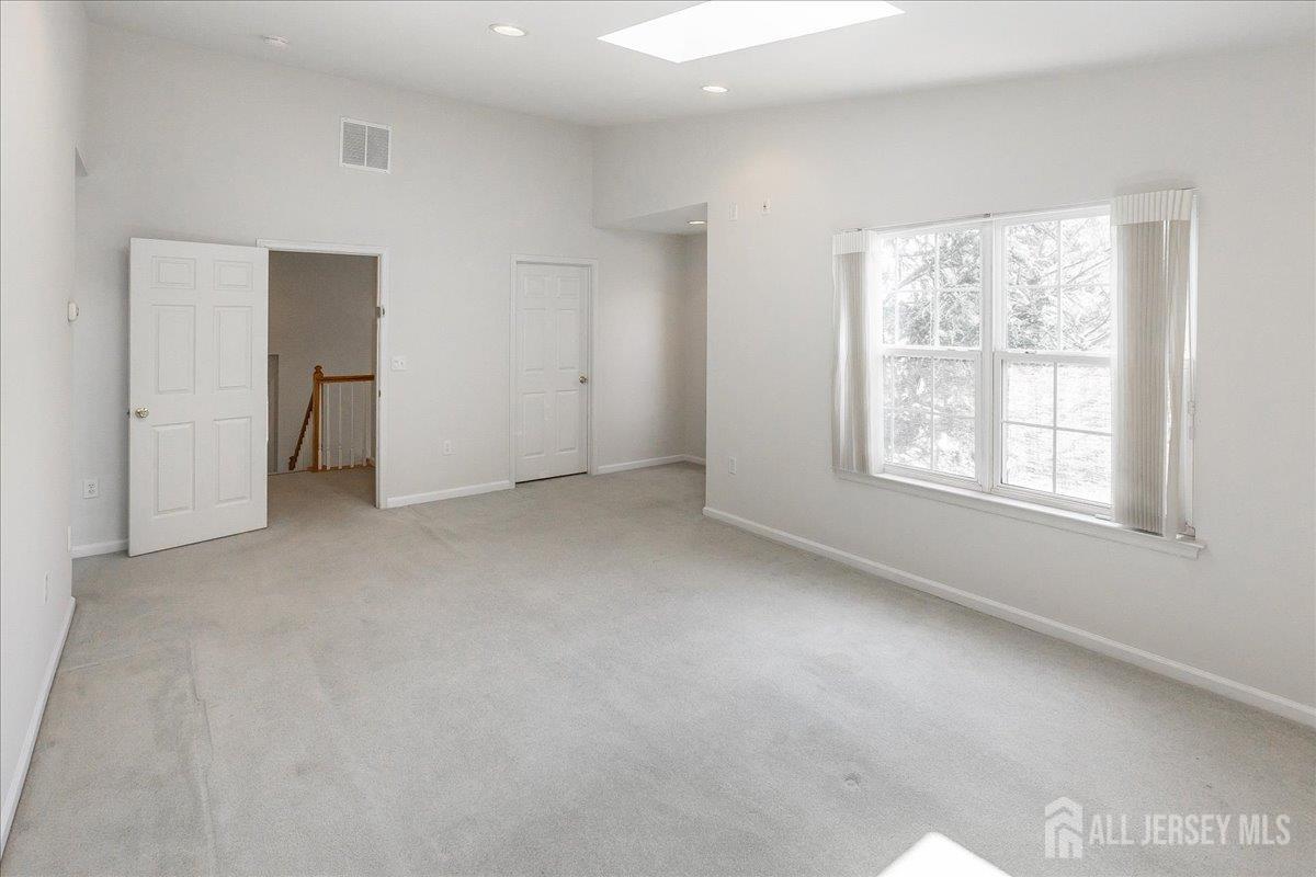 24 Hanna Lane, Old Bridge, New Jersey image 19