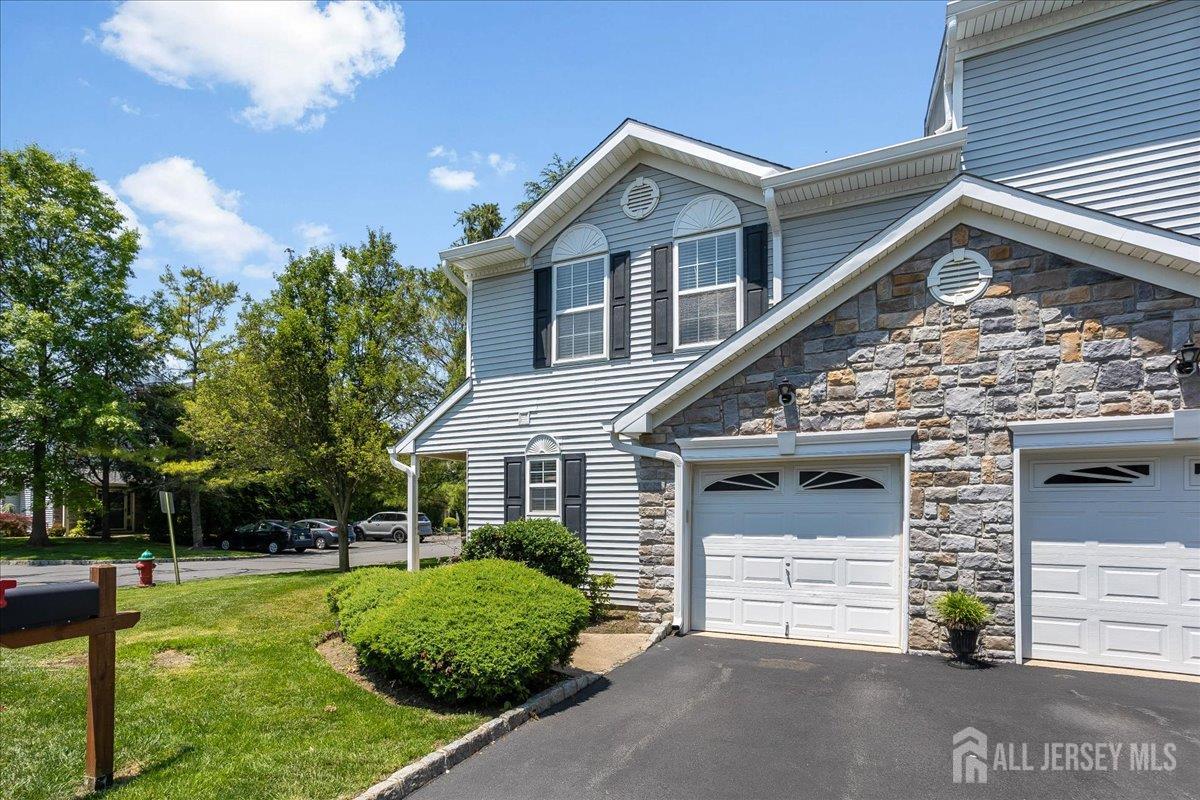 24 Hanna Lane, Old Bridge, New Jersey image 3