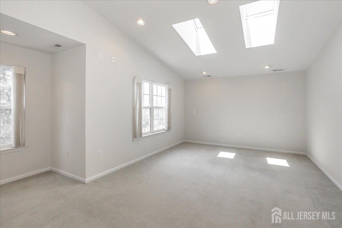 24 Hanna Lane, Old Bridge, New Jersey image 18
