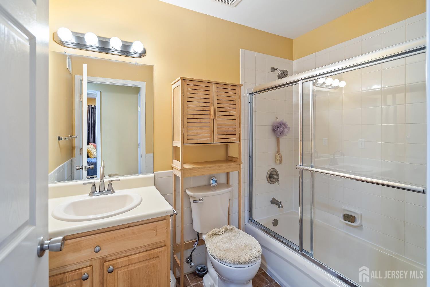 22 Edith Drive, Franklin, New Jersey image 17