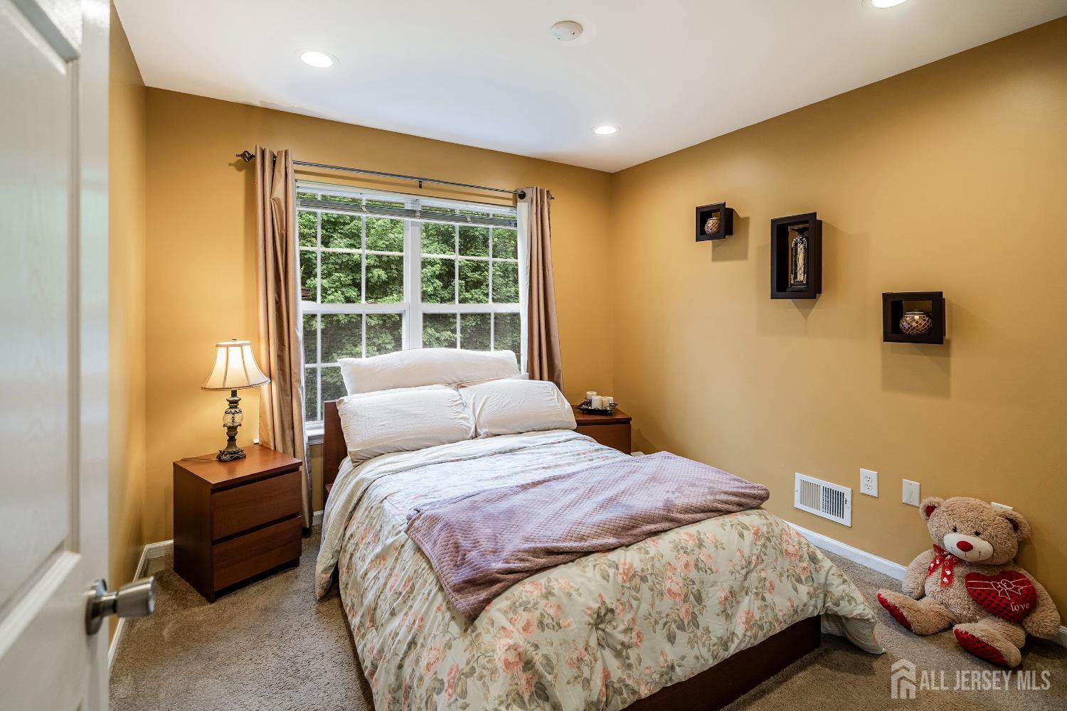 22 Edith Drive, Franklin, New Jersey image 15