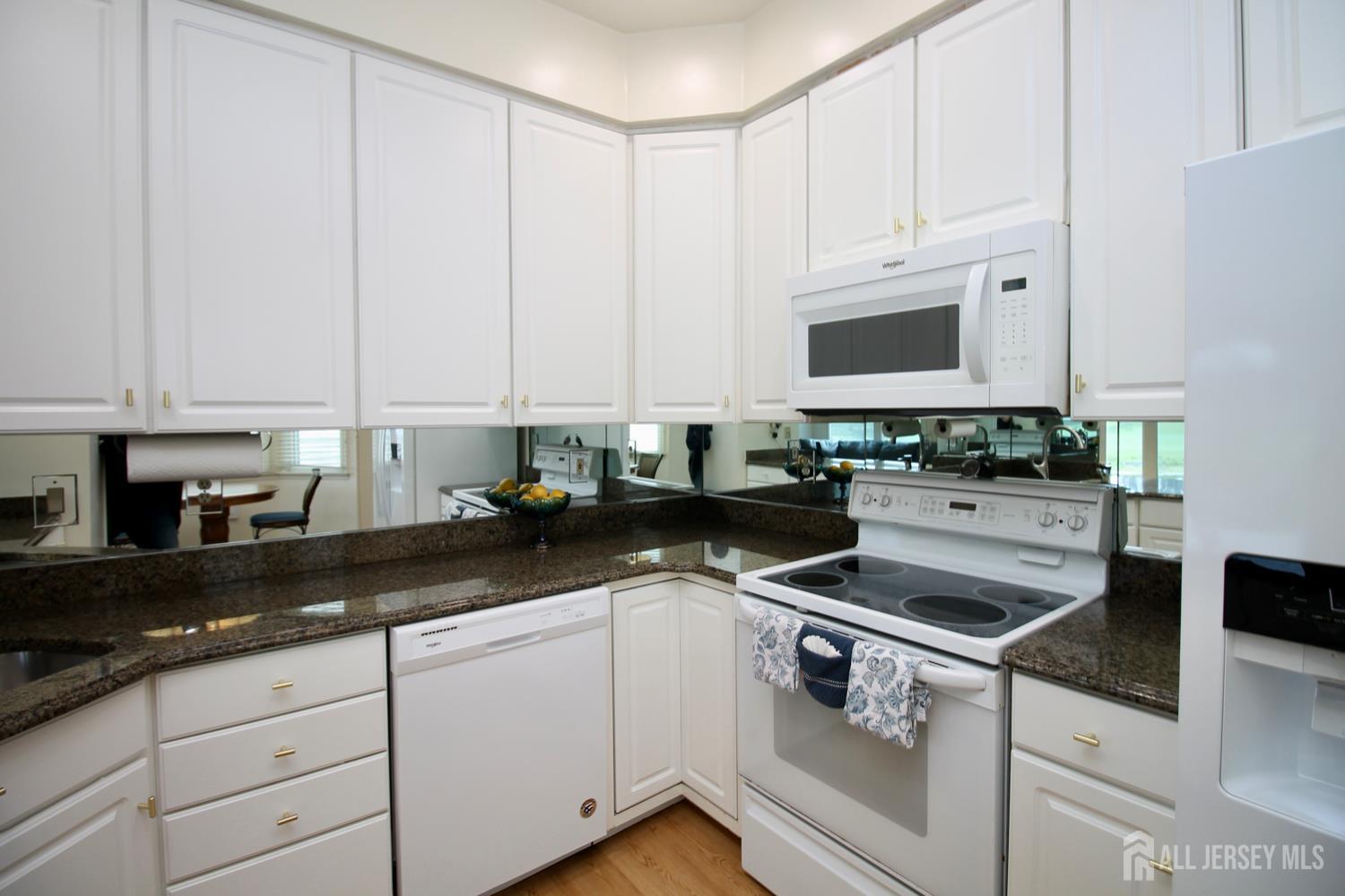 124 Chichester Road, Monroe Township, New Jersey image 18