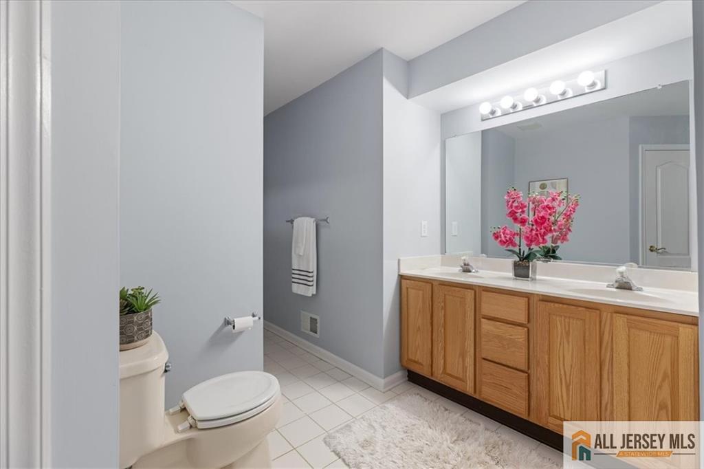 22 Hilltown Court, Plainsboro, New Jersey image 26