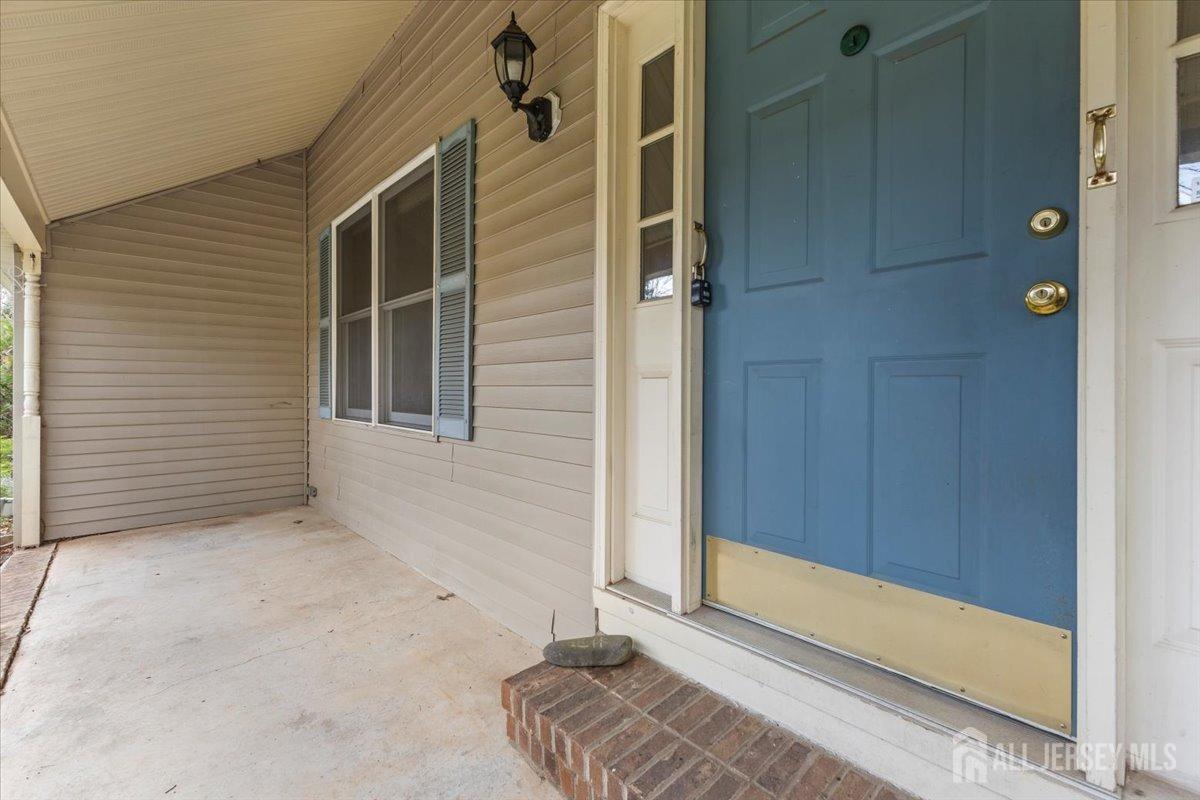 577 N Bridge Street, Bridgewater, New Jersey image 3