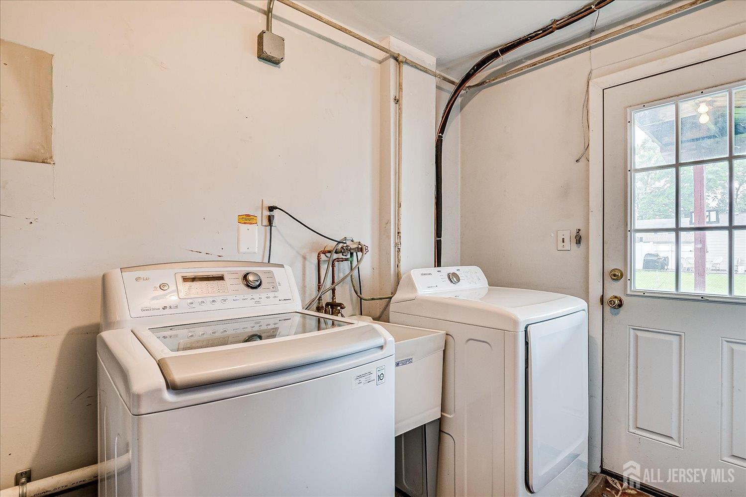 115 Broadway Avenue, Colonia, New Jersey image 41