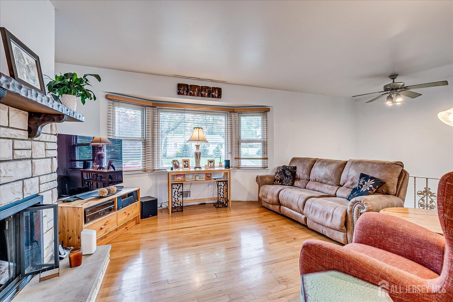 115 Broadway Avenue, Colonia, New Jersey image 14