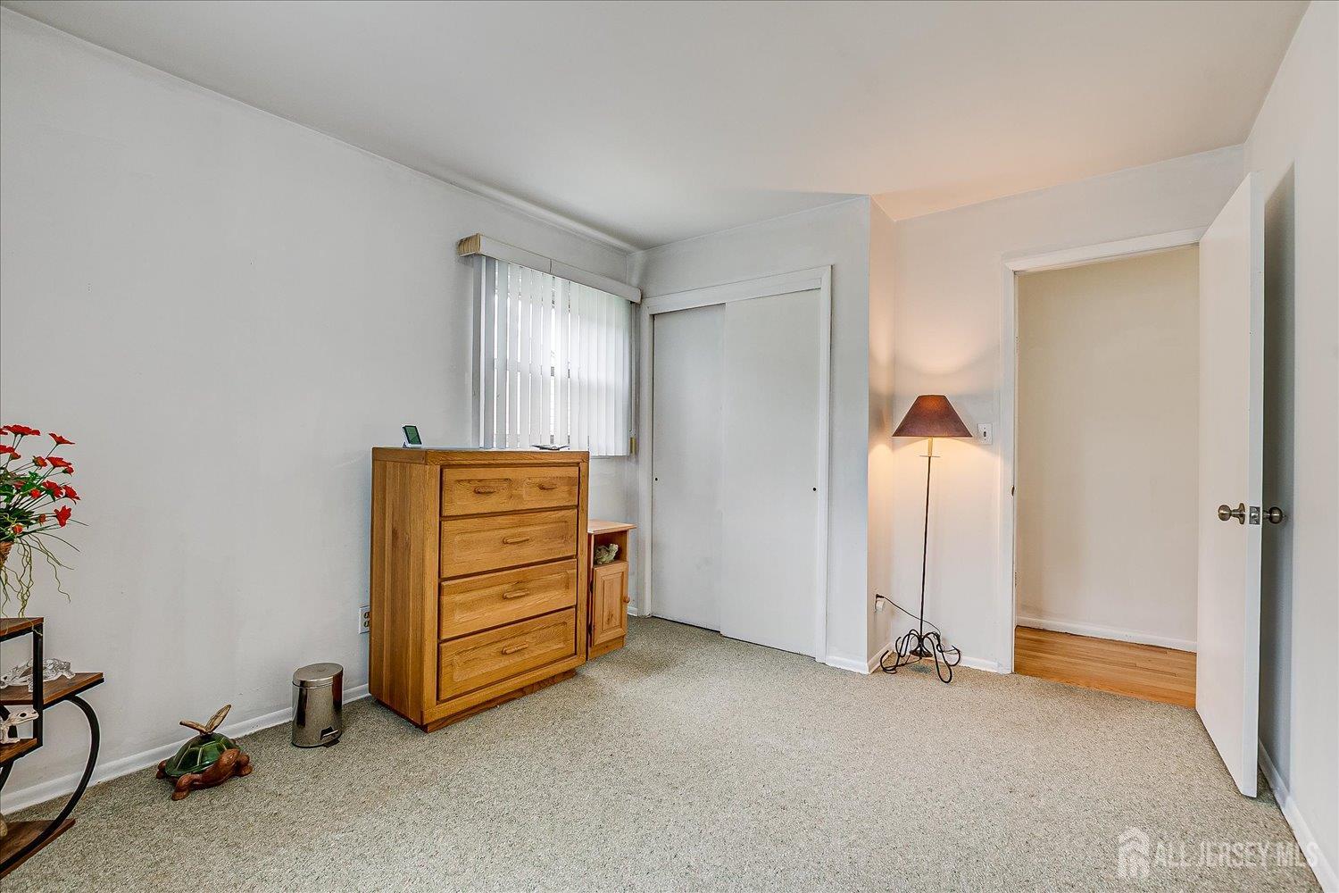 115 Broadway Avenue, Colonia, New Jersey image 32
