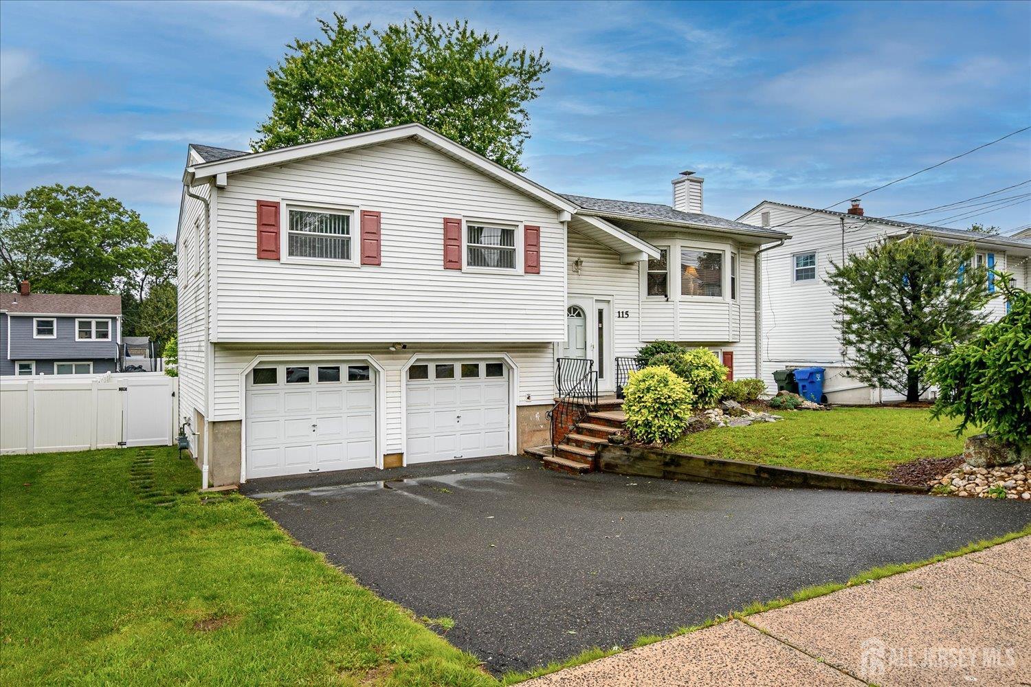115 Broadway Avenue, Colonia, New Jersey image 2