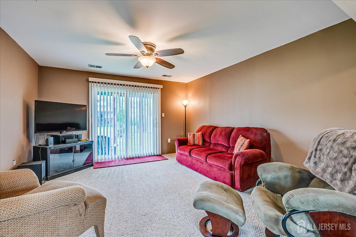 115 Broadway Avenue, Colonia, New Jersey image 34
