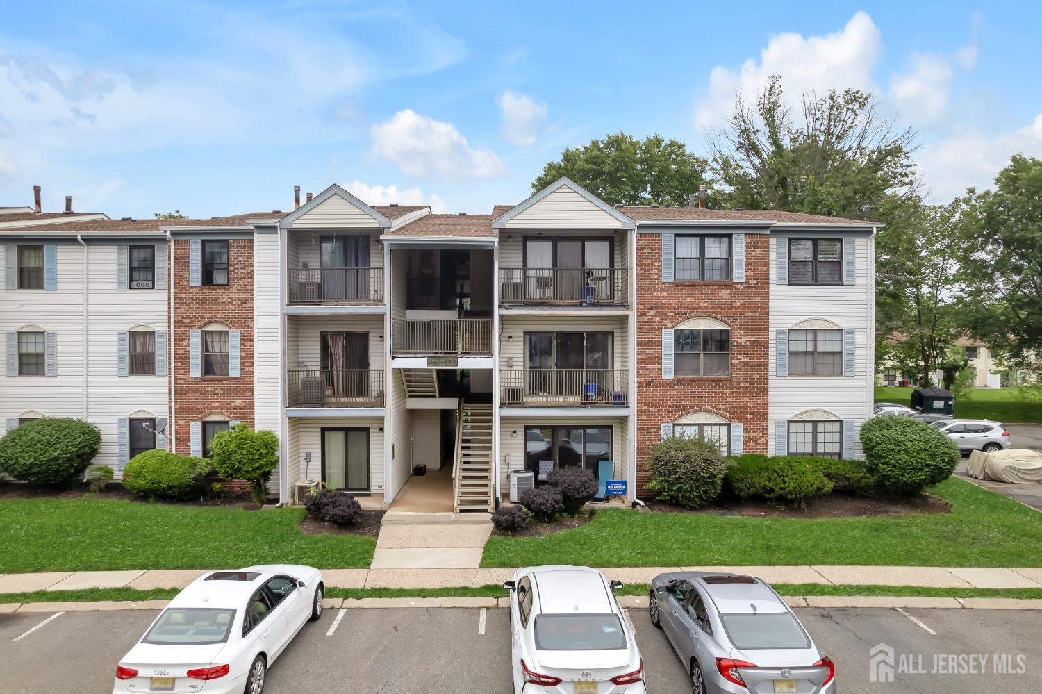 352 Lancaster Court, Piscataway, New Jersey image 1
