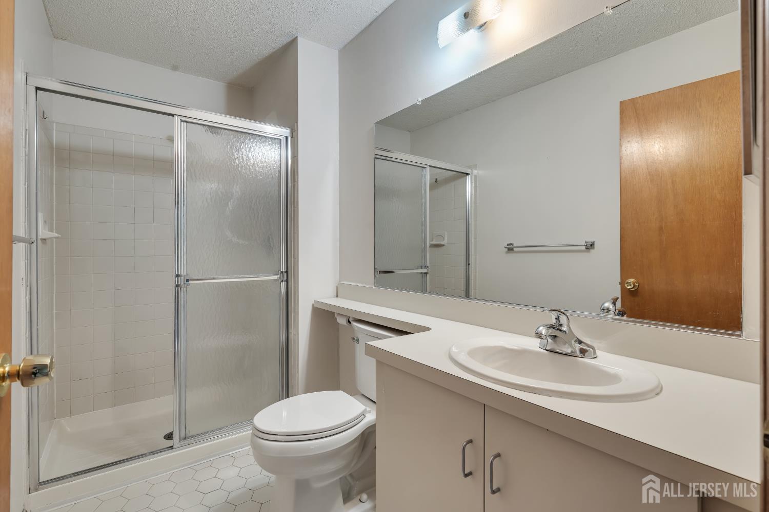 352 Lancaster Court, Piscataway, New Jersey image 14