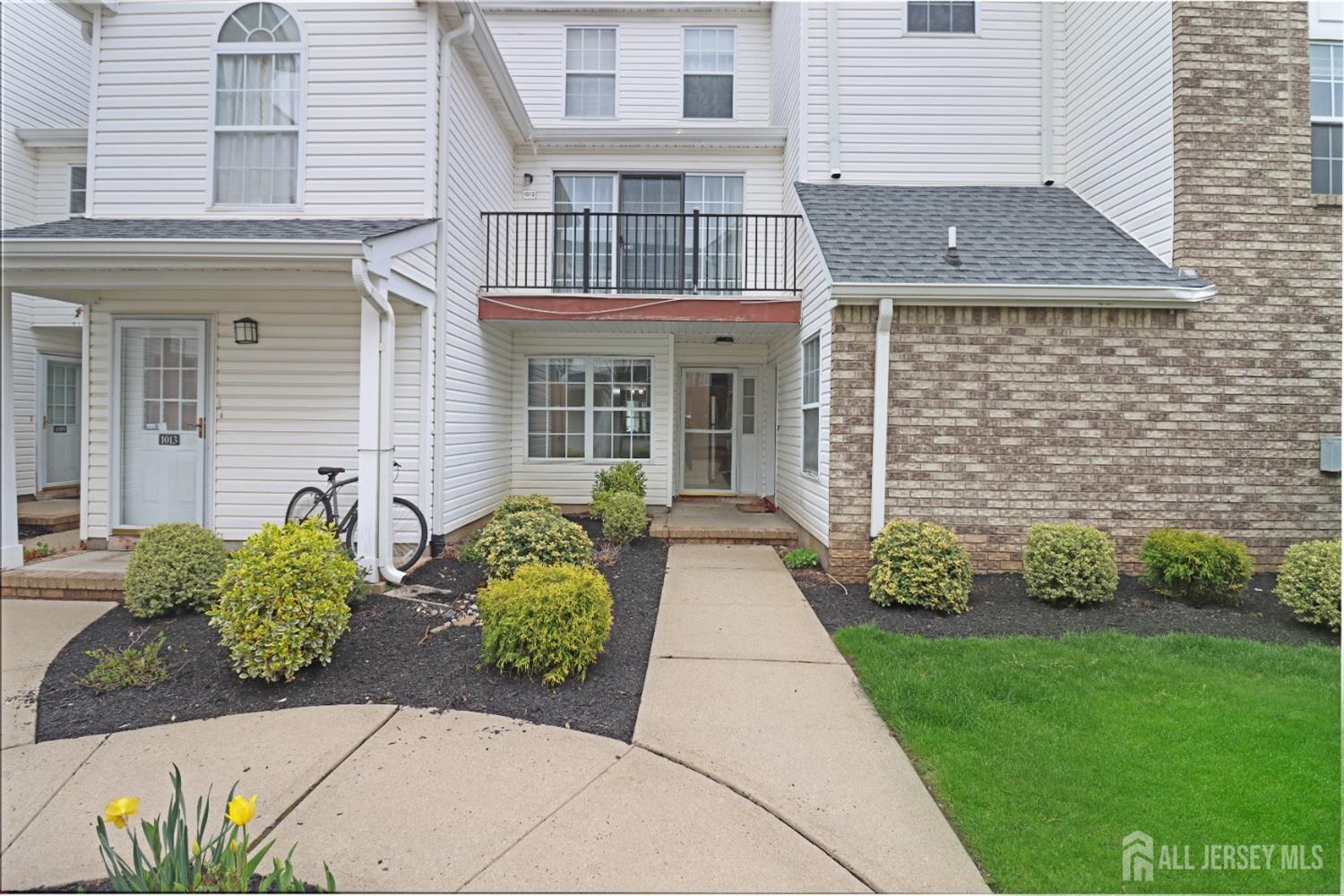 1003 Stony Brook Way, North Brunswick, New Jersey image 6