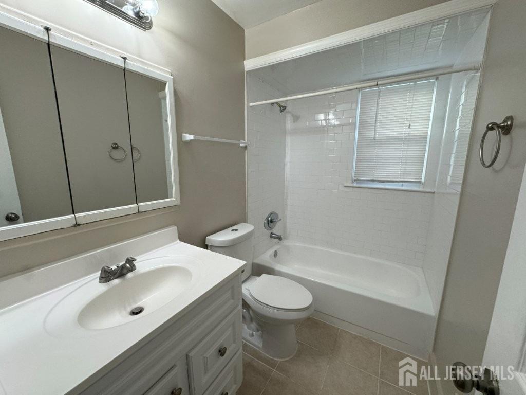 1045 Thayer Avenue, Avenel, New Jersey image 2