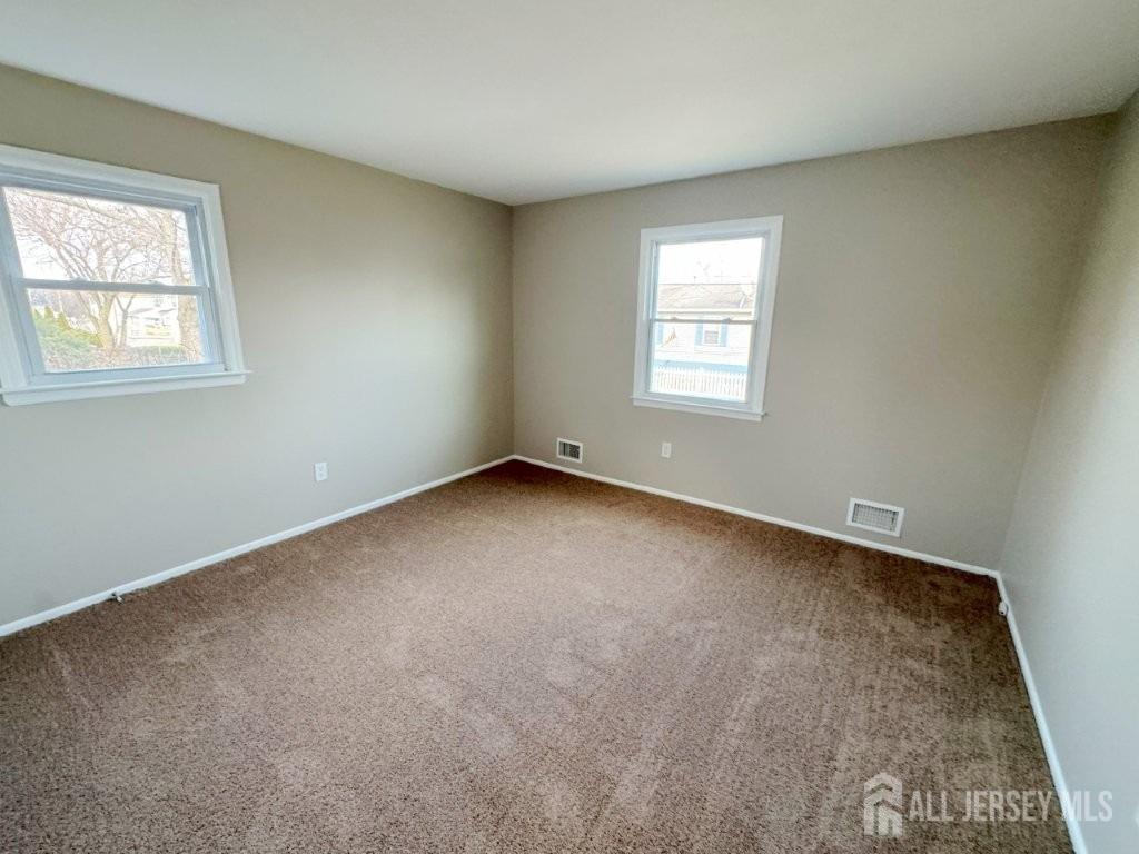 1045 Thayer Avenue, Avenel, New Jersey image 6