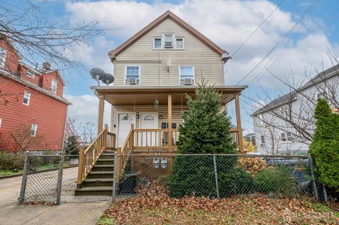 Multifamily For Sale - 374 Delavan Street<br/> New Brunswick, NJ 08901