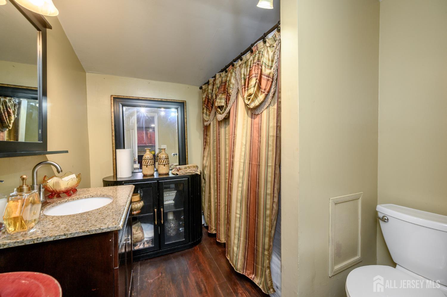 195 Washington Street, Mount Holly, New Jersey image 14