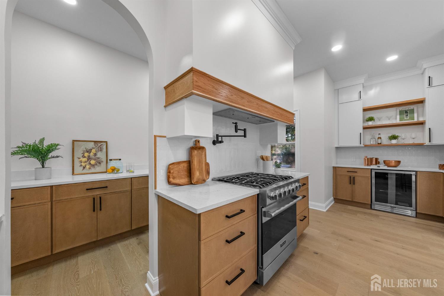 2 Beech Lane, Edison, New Jersey image 12