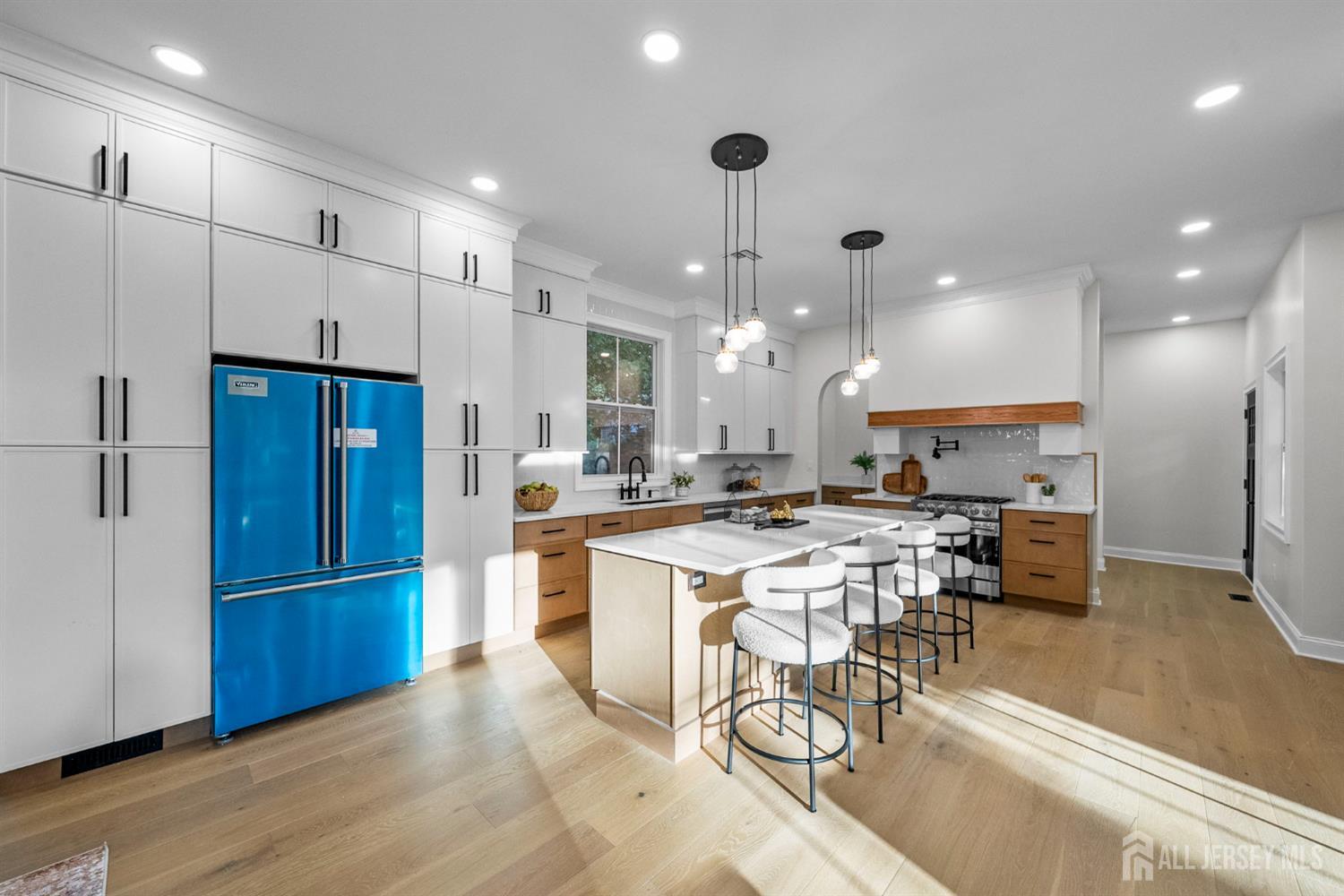 2 Beech Lane, Edison, New Jersey image 9