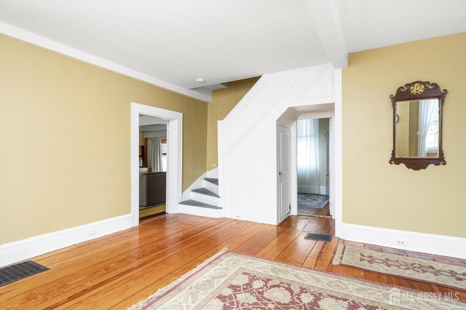 442 Ellisdale Road, Chesterfield, New Jersey image 4