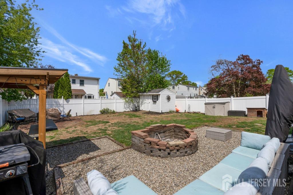 325 Giles Avenue, Middlesex, New Jersey image 24