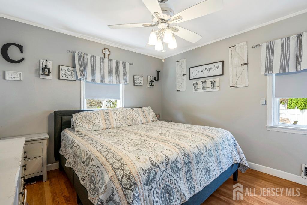 325 Giles Avenue, Middlesex, New Jersey image 10