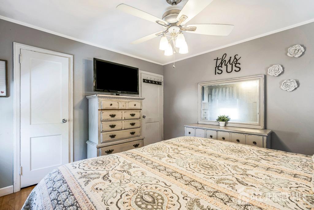325 Giles Avenue, Middlesex, New Jersey image 12