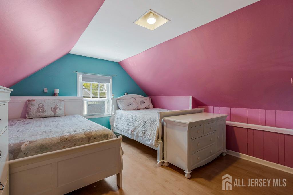 325 Giles Avenue, Middlesex, New Jersey image 15