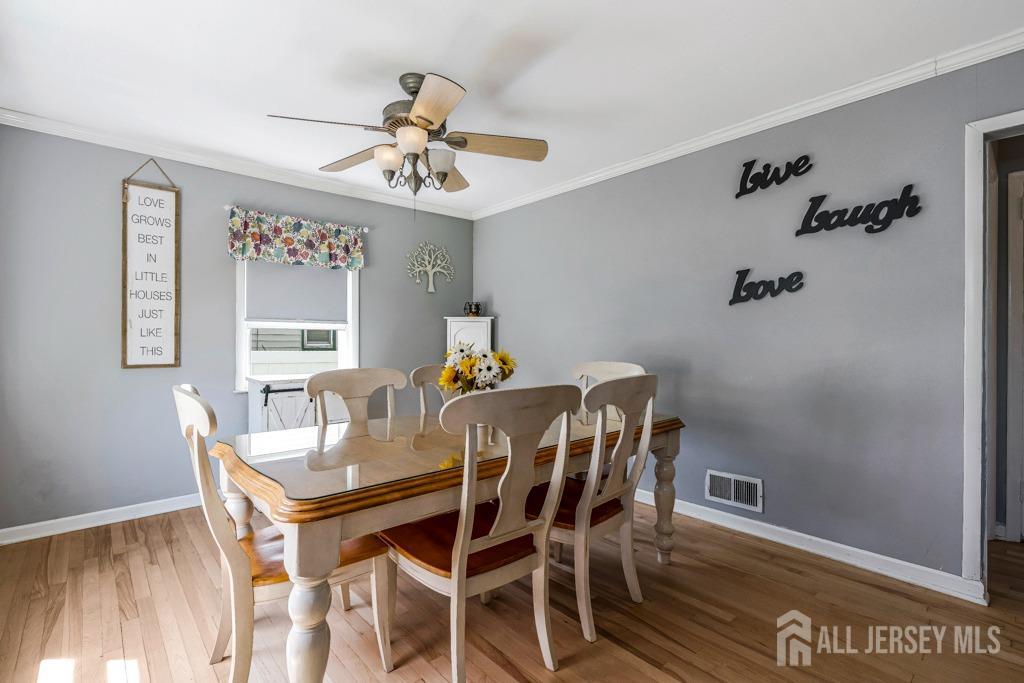 325 Giles Avenue, Middlesex, New Jersey image 4
