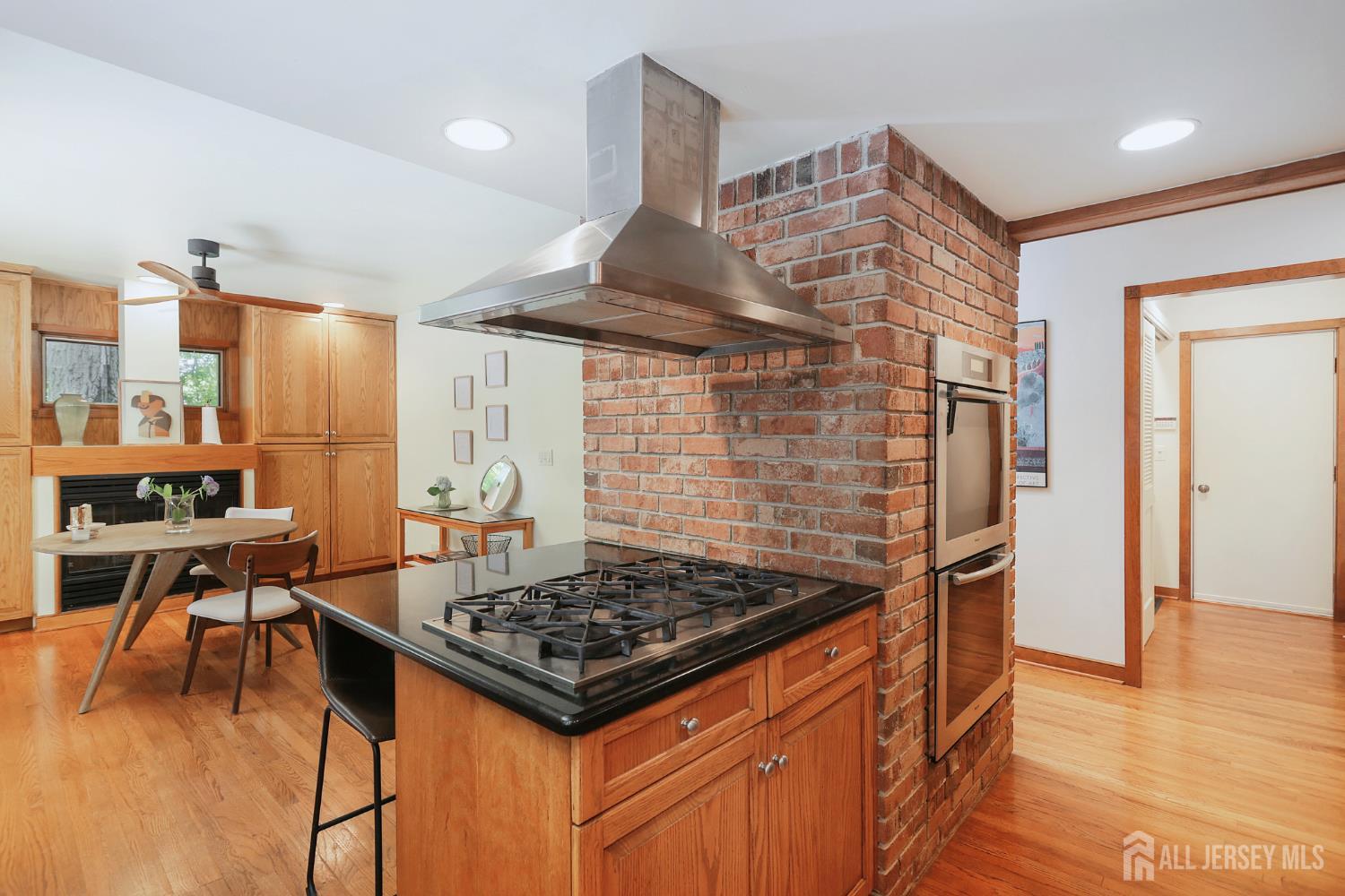 144 Fresh Ponds Road, East Brunswick, New Jersey image 15