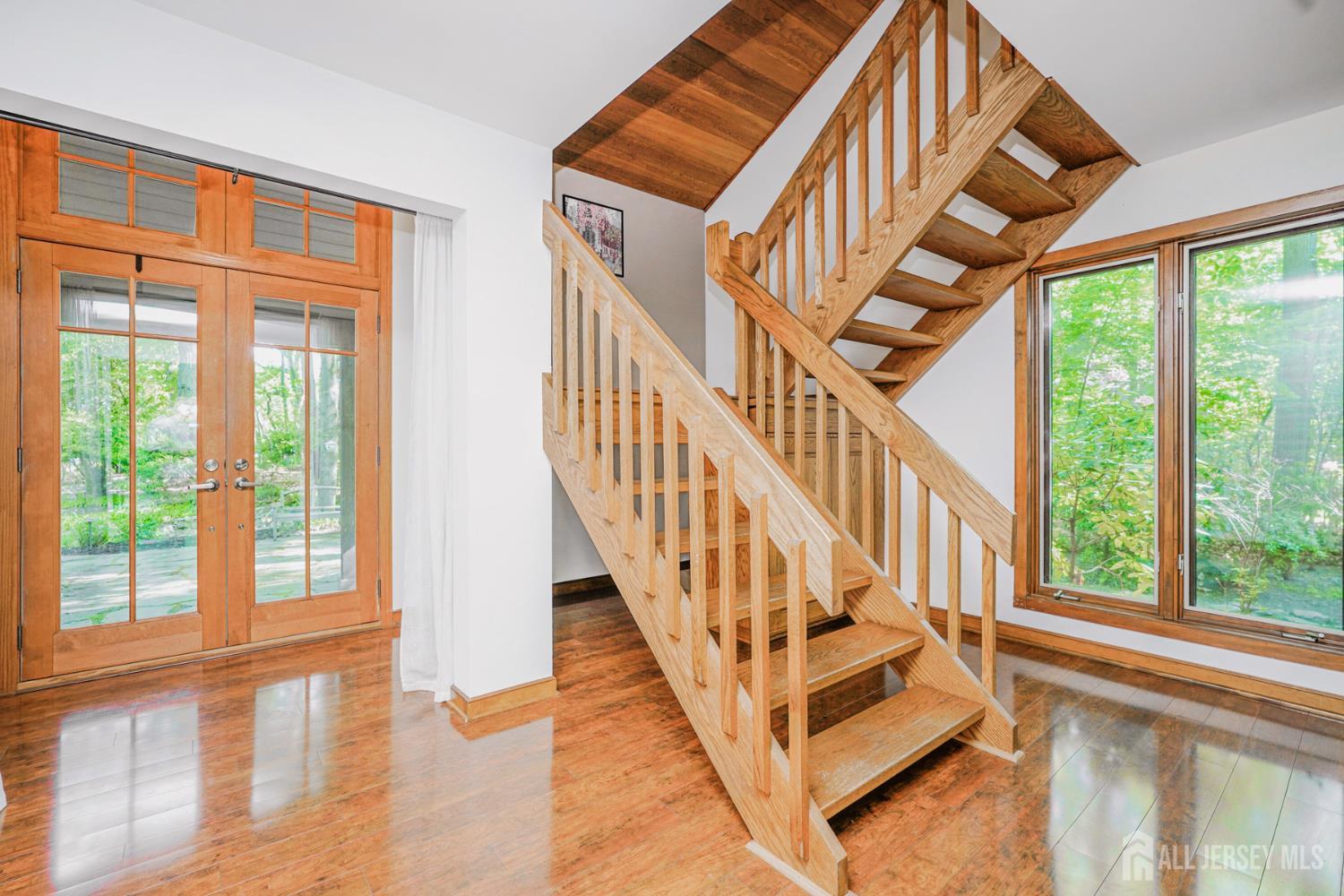 144 Fresh Ponds Road, East Brunswick, New Jersey image 3