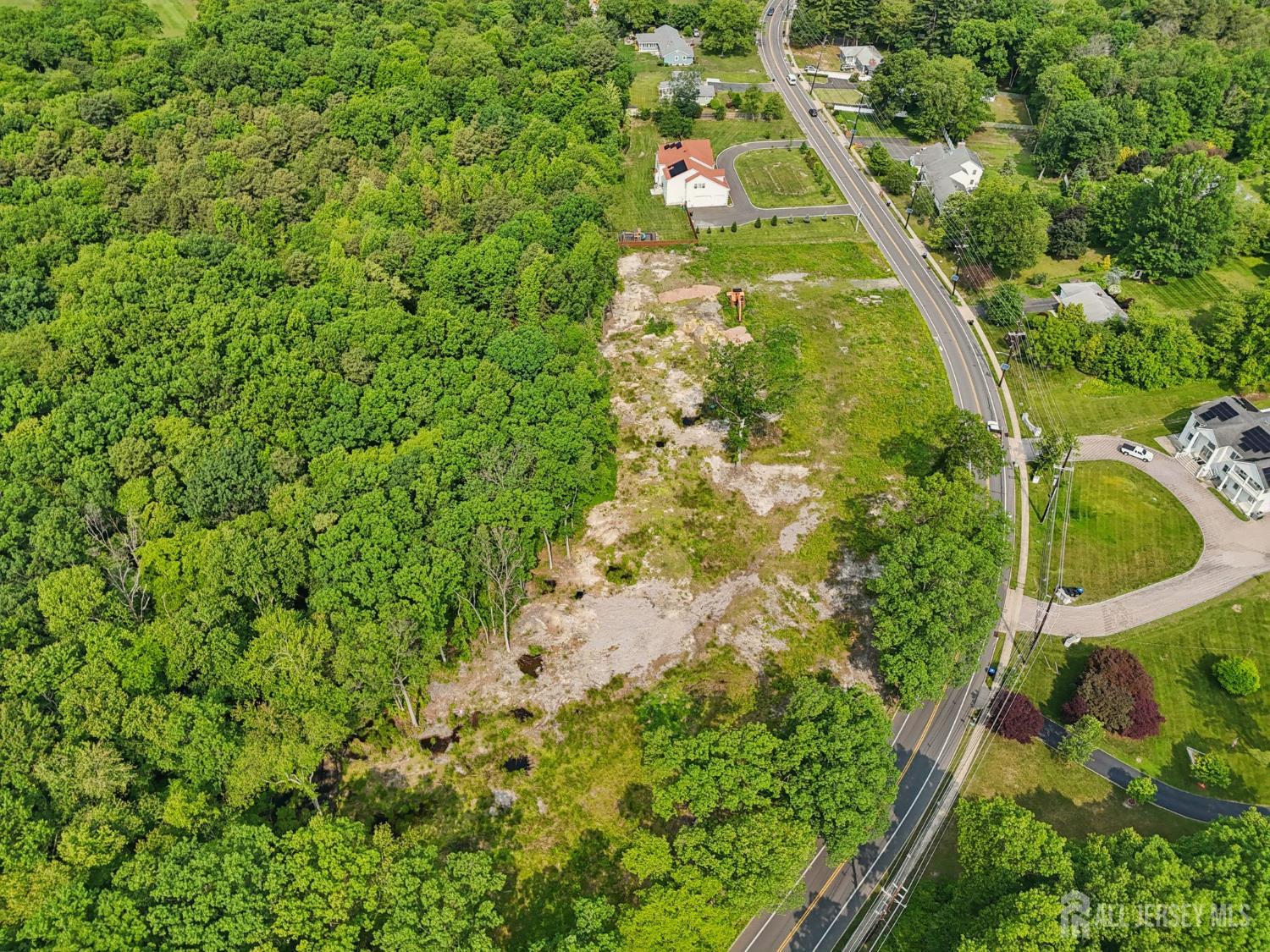 107 Hardenburg Lane, East Brunswick, New Jersey image 5