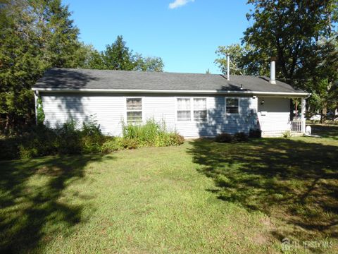 Homes For Sale - 244 Manalapan Road<br/> Spotswood, NJ 08884