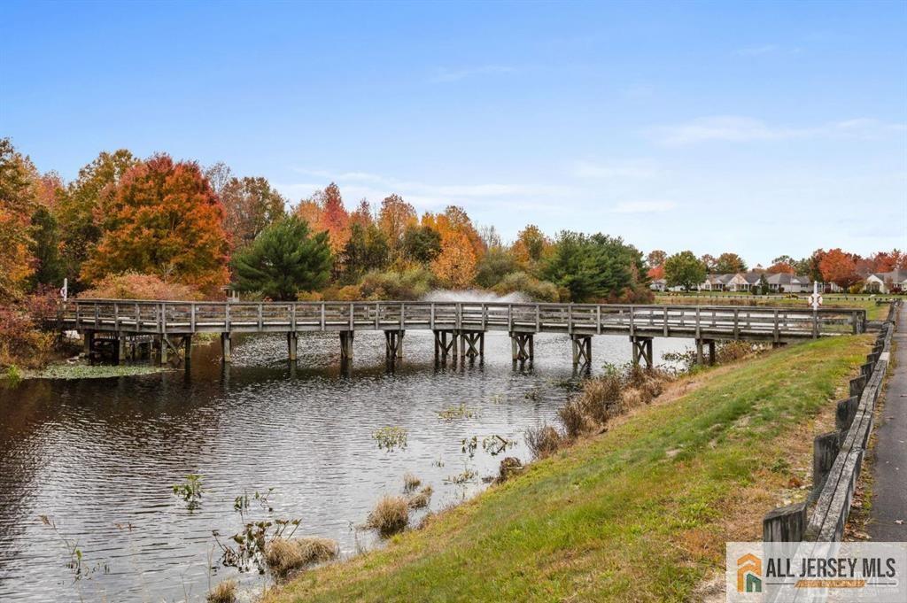 532 Waterside Boulevard, Monroe Township, New Jersey image 38
