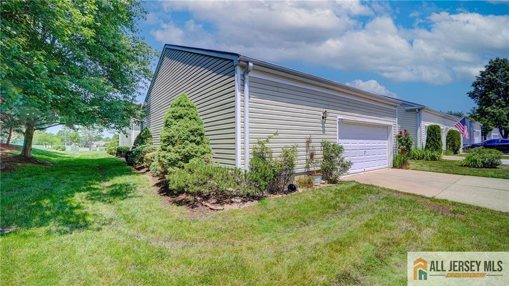 532 Waterside Boulevard, Monroe Township, New Jersey image 33