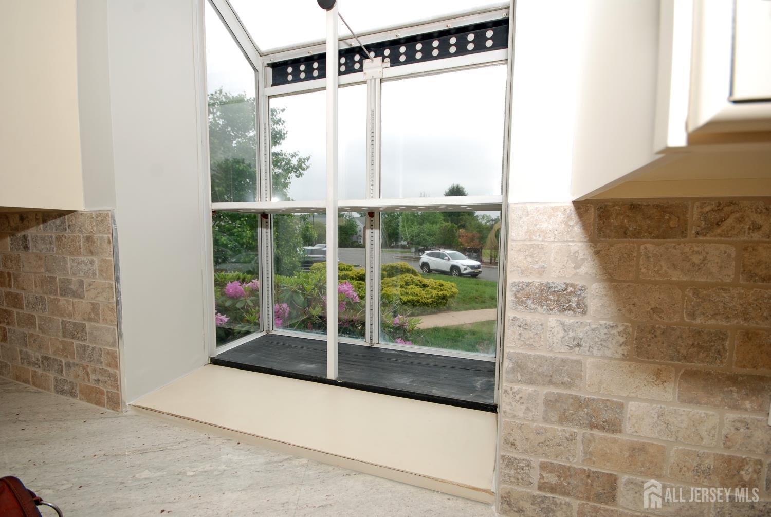 54 Castle Pointe Boulevard, Piscataway, New Jersey image 31