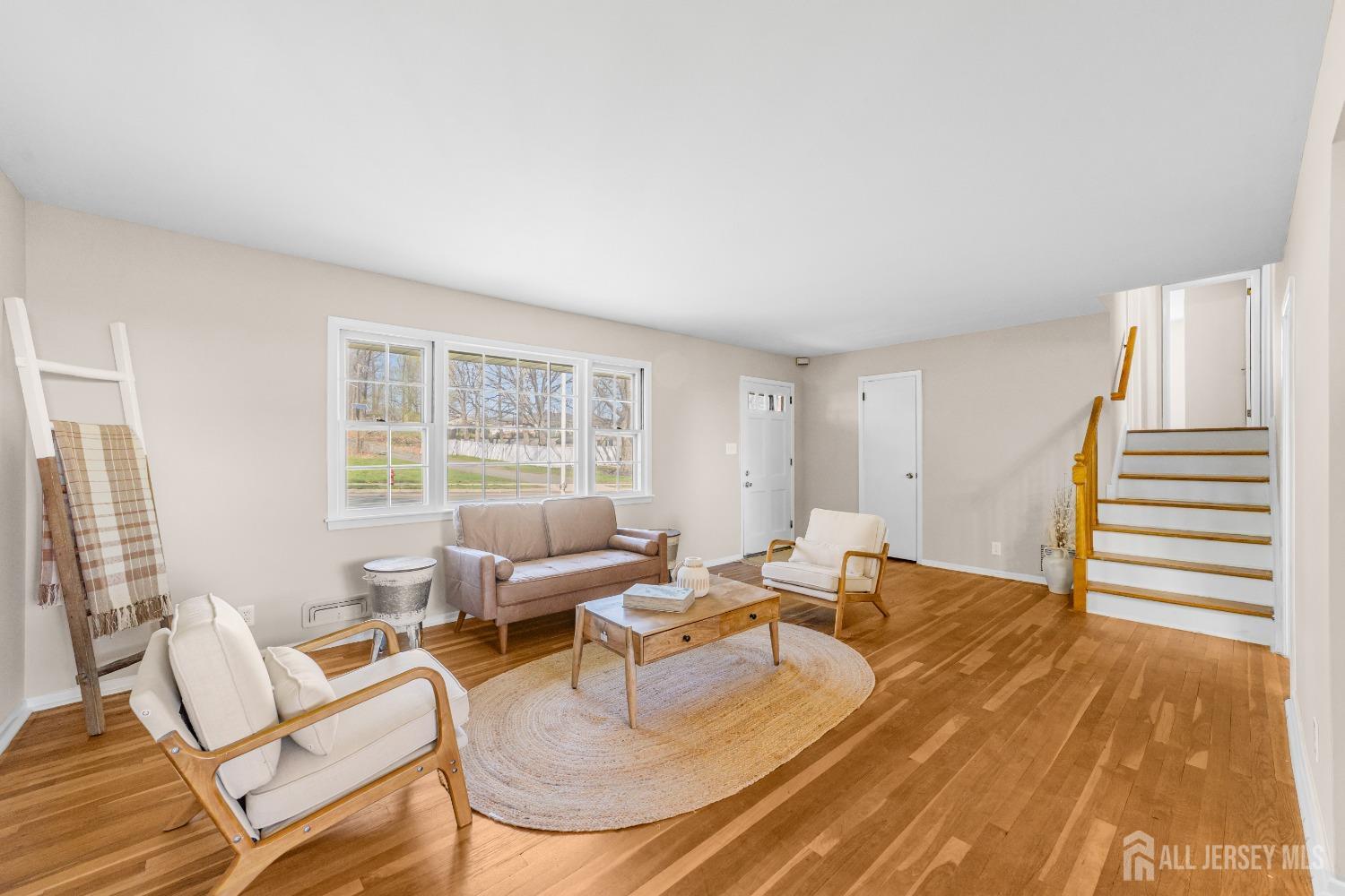 35 Grandview Avenue, Edison, New Jersey image 6
