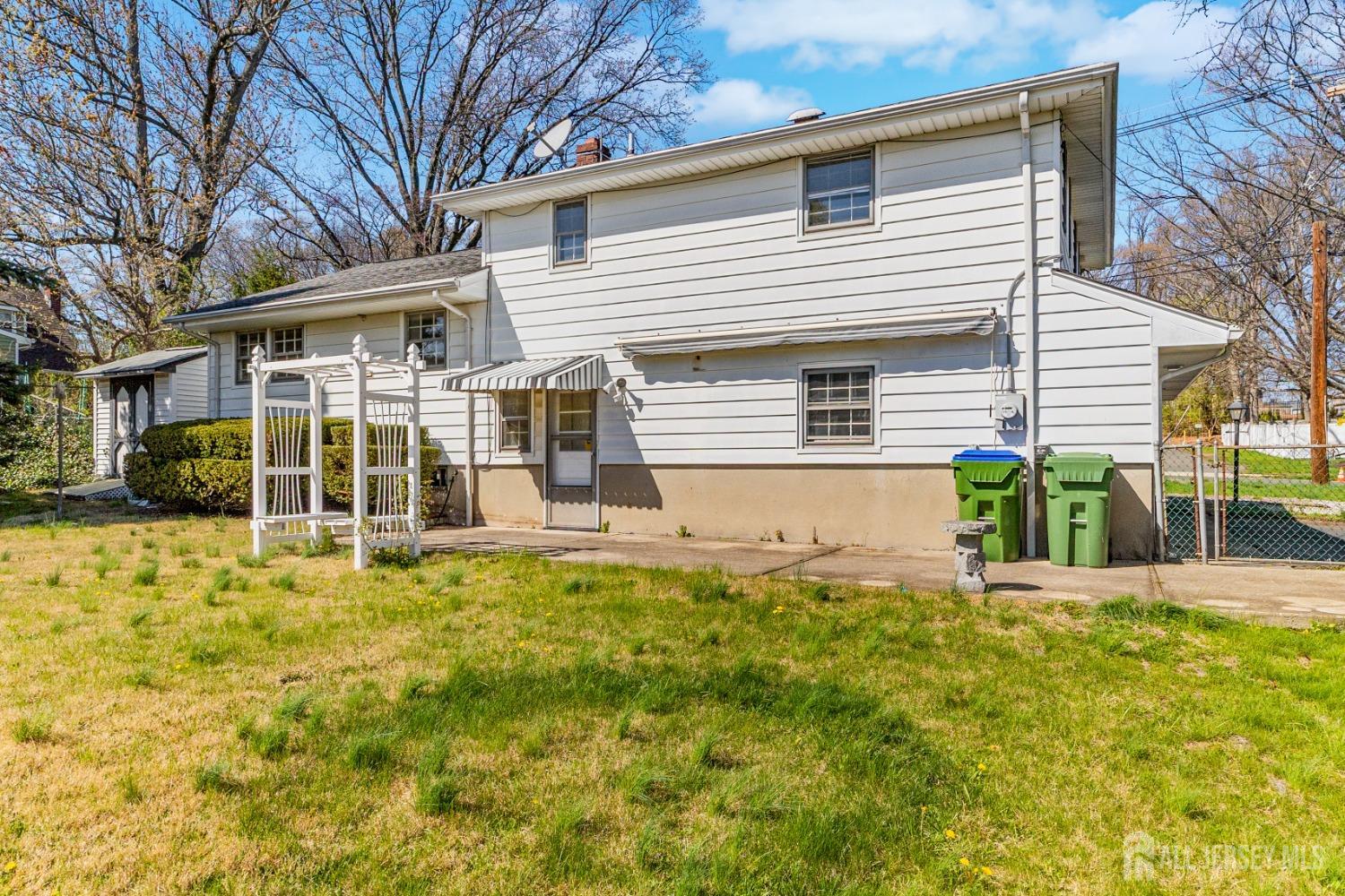 35 Grandview Avenue, Edison, New Jersey image 5