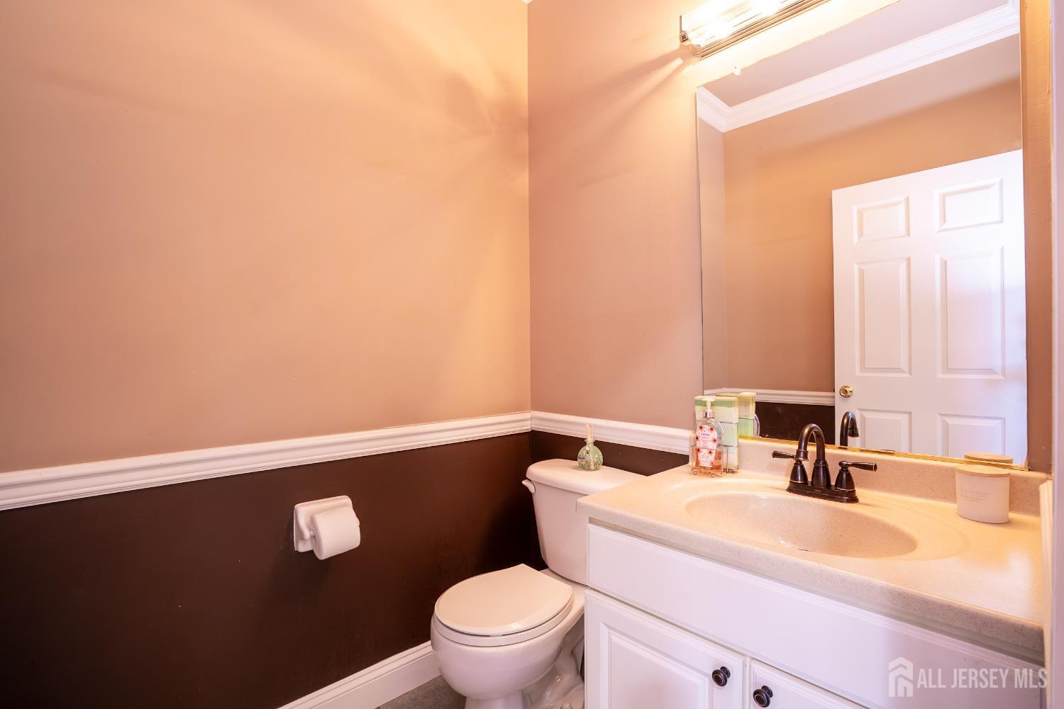 10 Magnolia Court, Monroe Township, New Jersey image 25