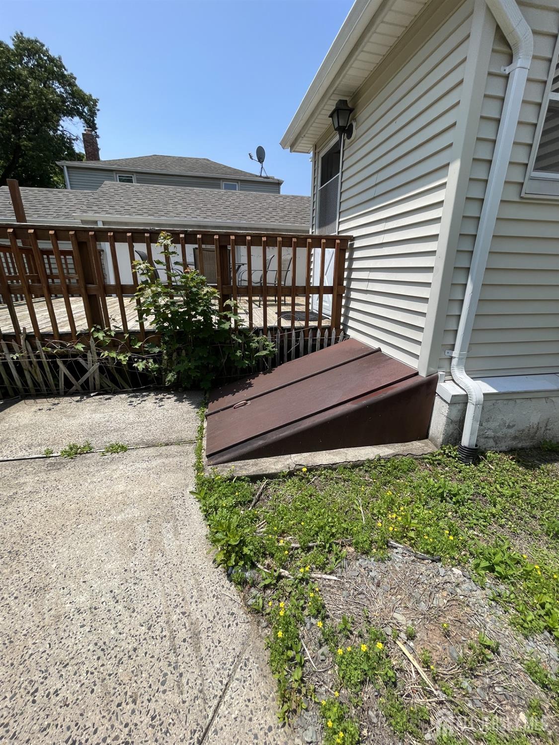 1211 So 9th Street, South Plainfield, New Jersey image 32