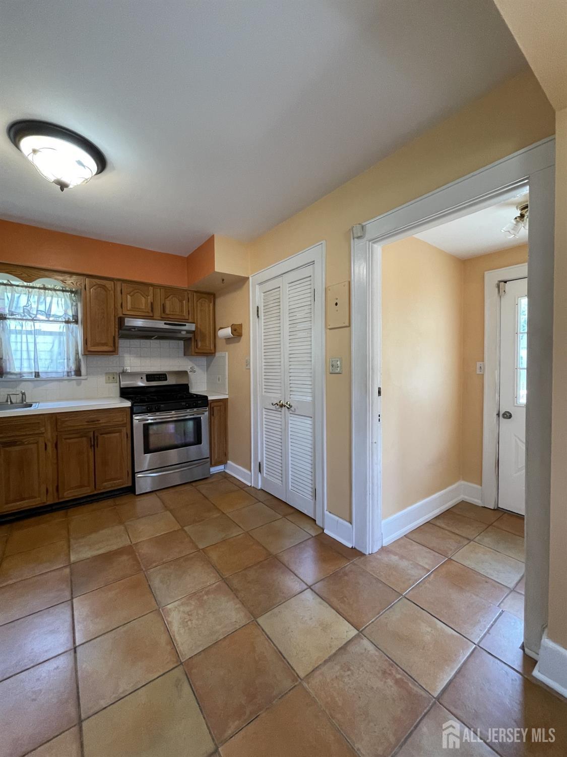 1211 So 9th Street, South Plainfield, New Jersey image 6